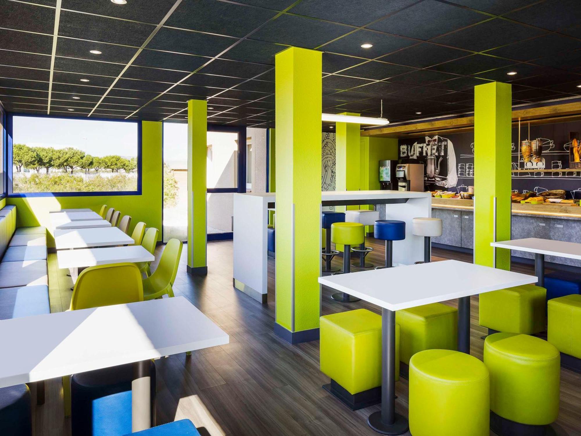 Ibis Budget Perpignan Nord Rivesaltes Exterior photo